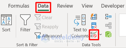 Count Specific Text Cells with Data Validation in Excel
