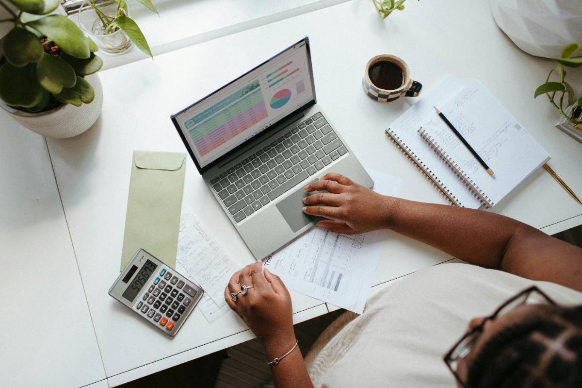 10 Essential Excel Functions for Financial Analysts